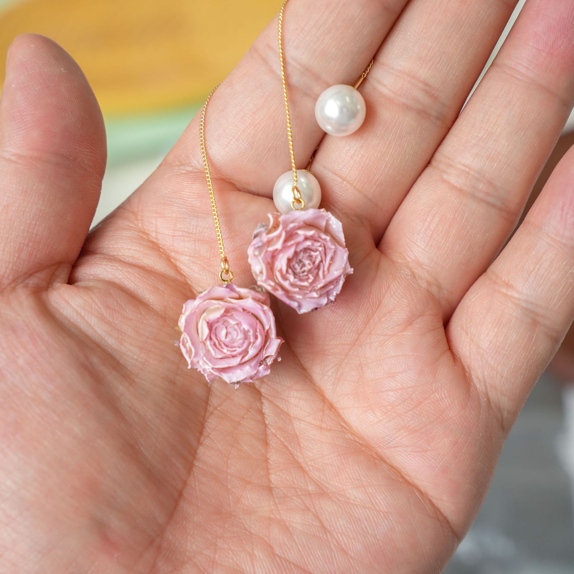 Серия украшений из консервиров – обзор и цена Flower Preservation Resin